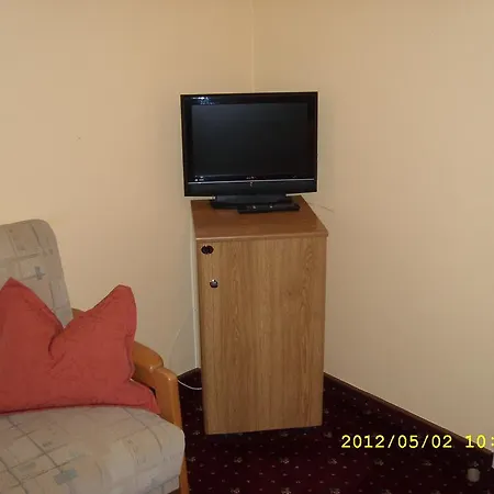 Pensionat Katharina Garni 3*