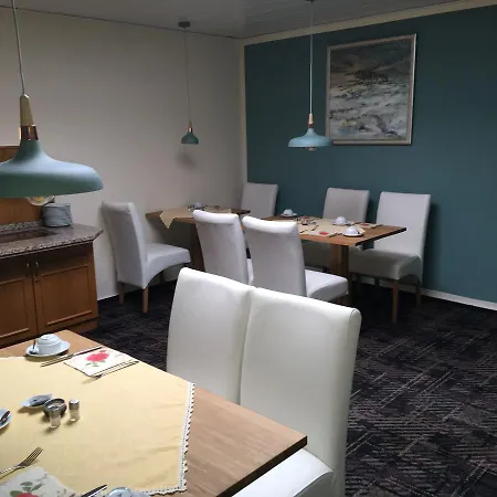 Katharina Garni 3* توبنجن