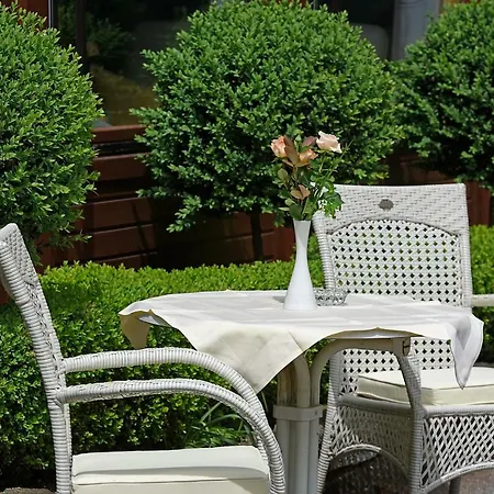 Guest house Katharina Garni 3*